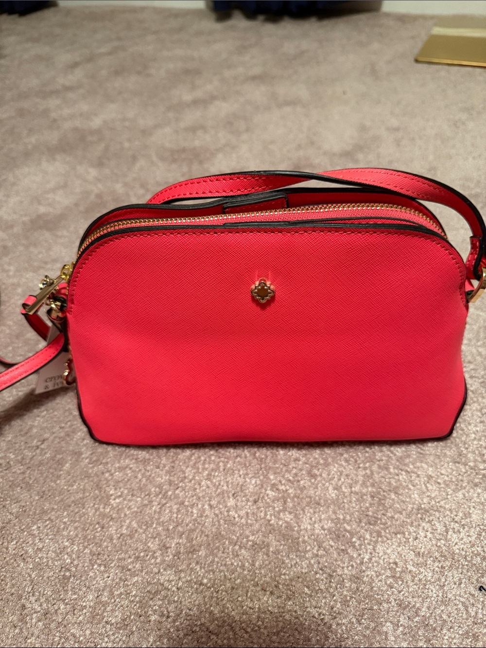 NWT - Crown & Ivy bright orange zipper top crossbody with gold hardware